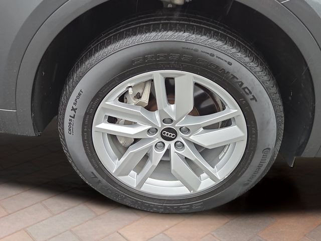 Used 2023 Daytona Gray Pearl Audi 45 S line Premium image 27