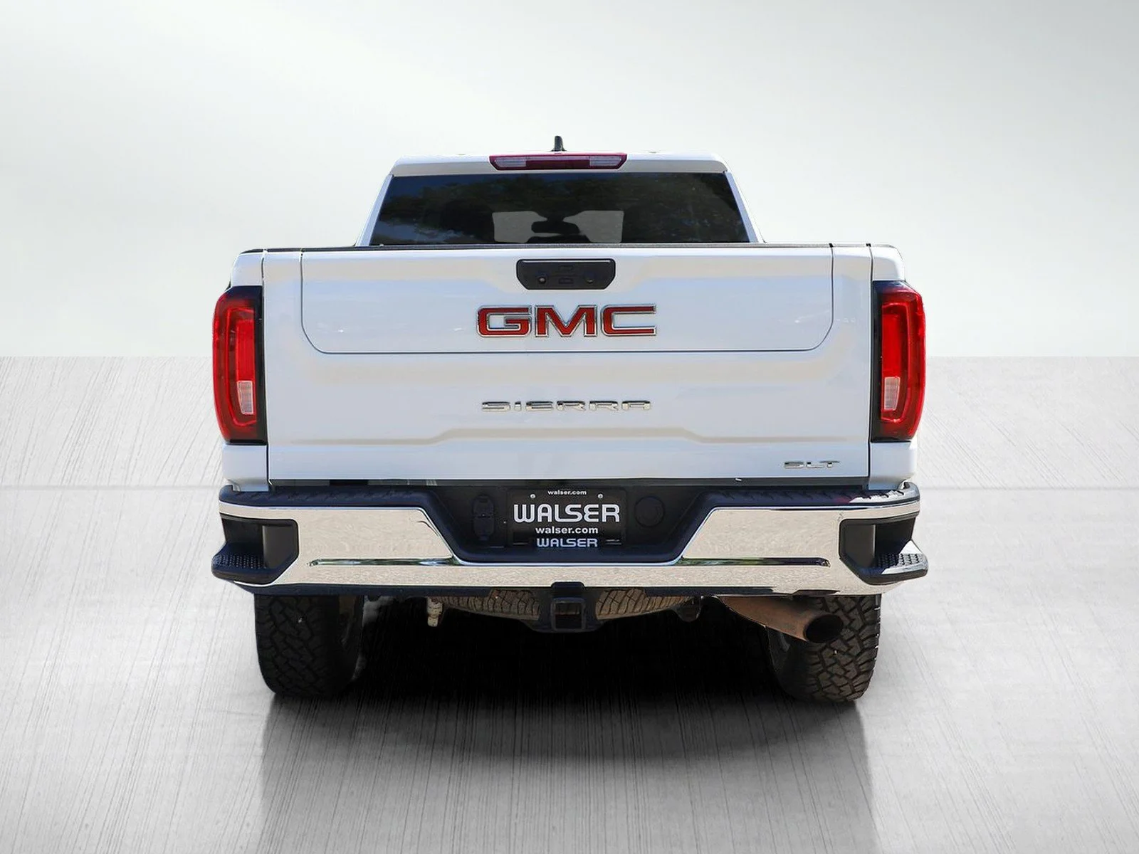 Used 2022 Summit White GMC SLT image 4