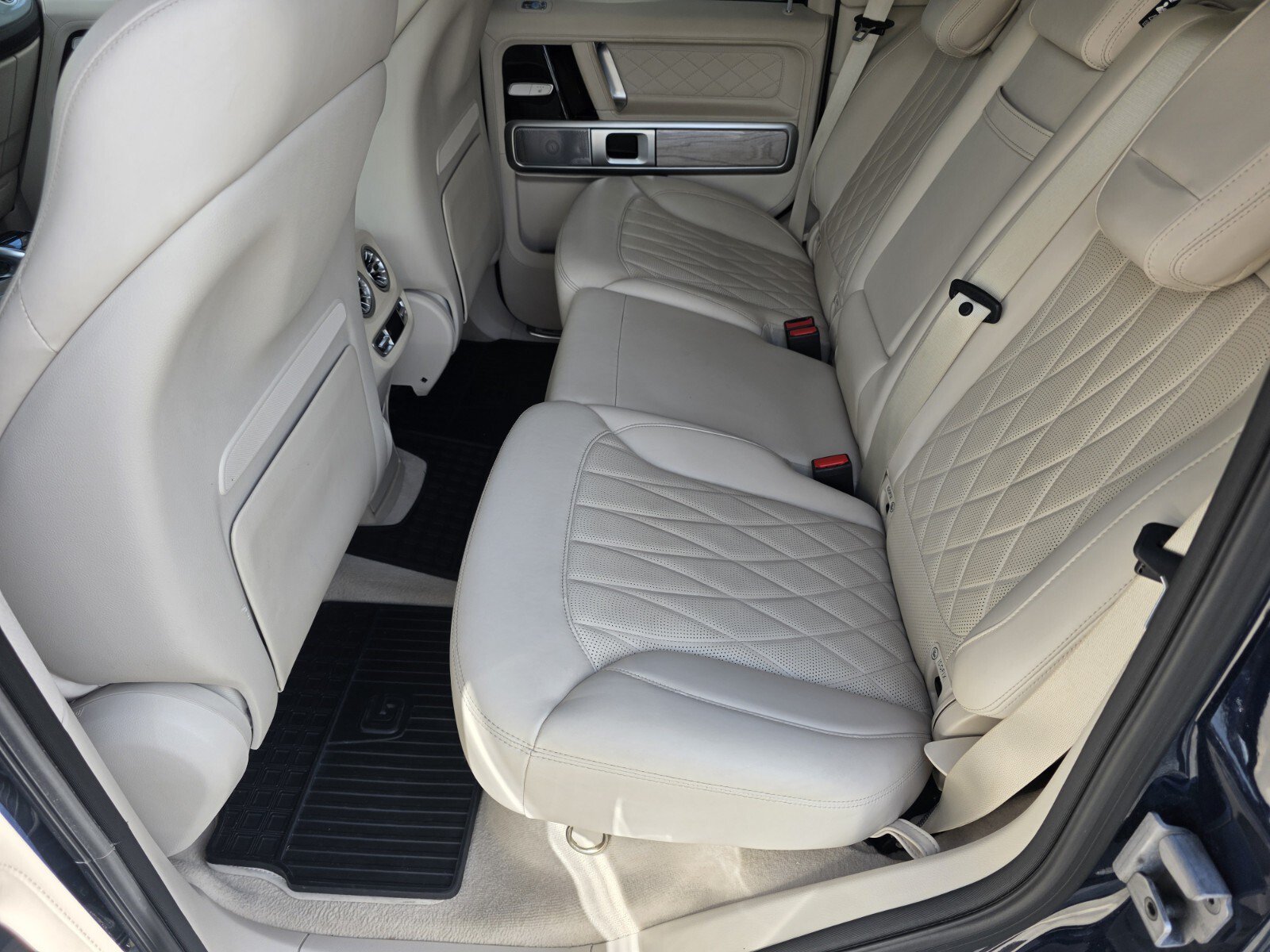 Used 2023 MANUFAKTUR Midnight Blue Mercedes-Benz G 550 image 14