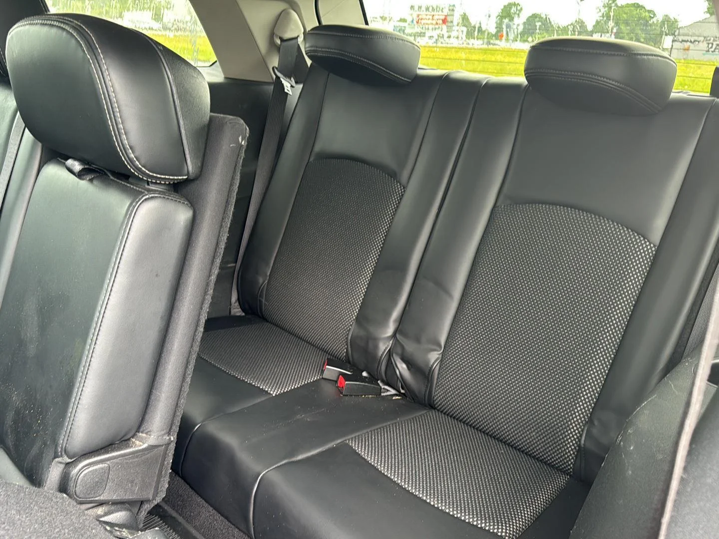 Used 2017 Pitch Black Clearcoat Dodge Crossroad Plus image 7