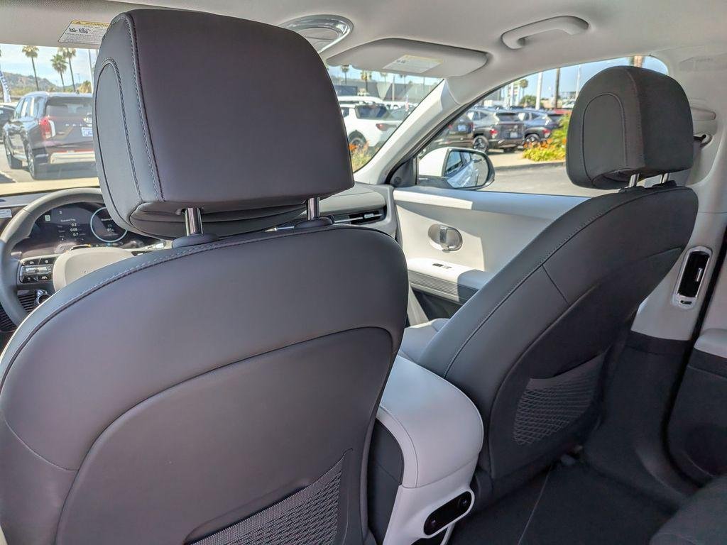 New 2026 White Hyundai SEL image 28