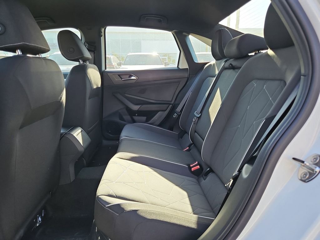 New 2026 White Volkswagen 1.5T Sport image 17