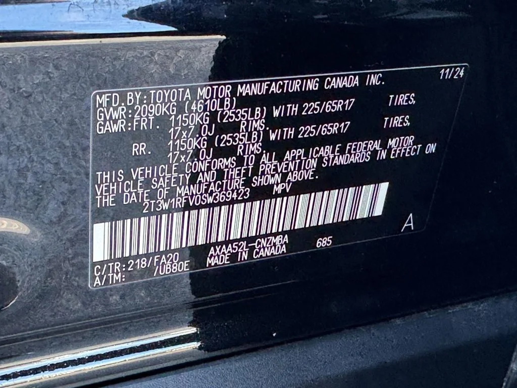 Used 2025 Black Toyota XLE image 24