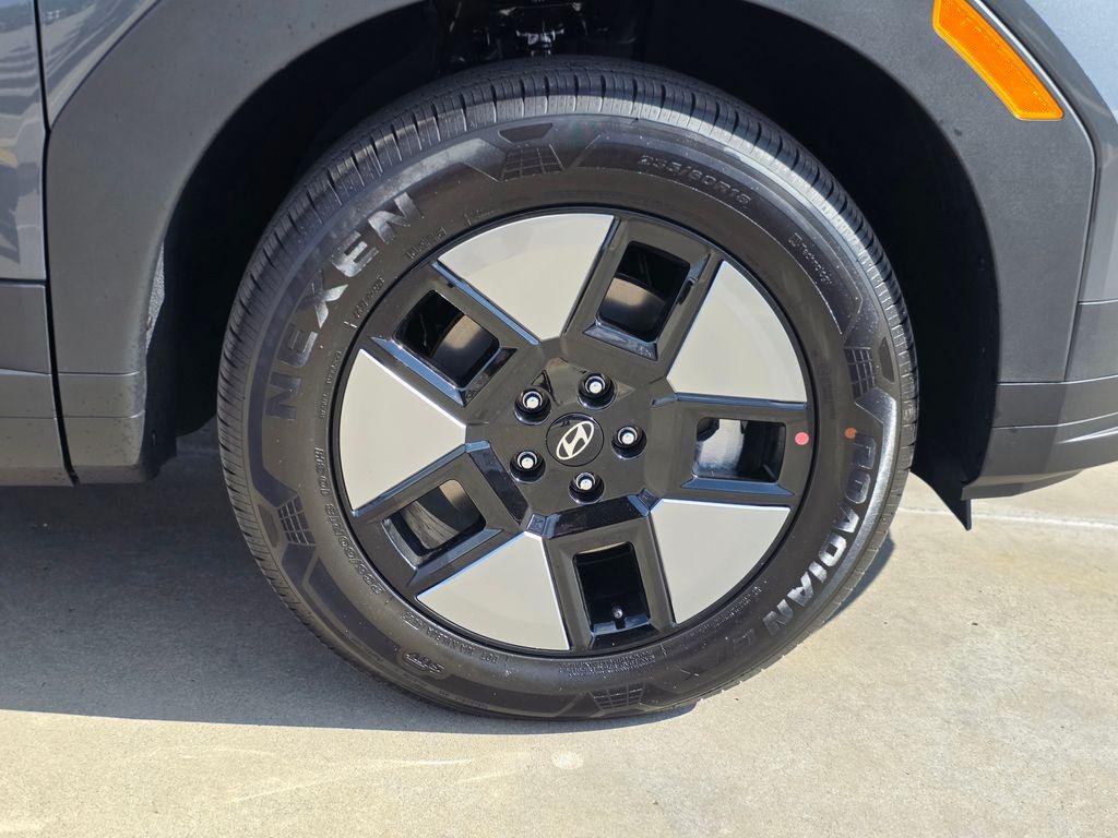 New 2026 Gray Hyundai SEL image 8