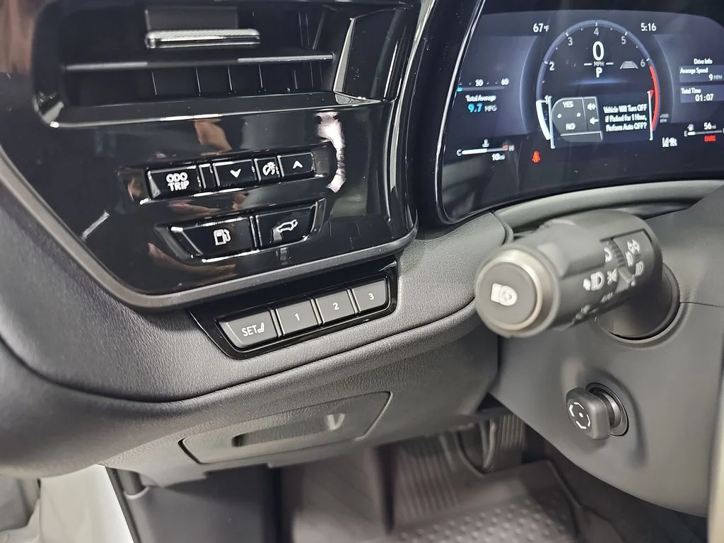 New 2026 Wind Chill Pearl Lexus LUXURY AWD image 25