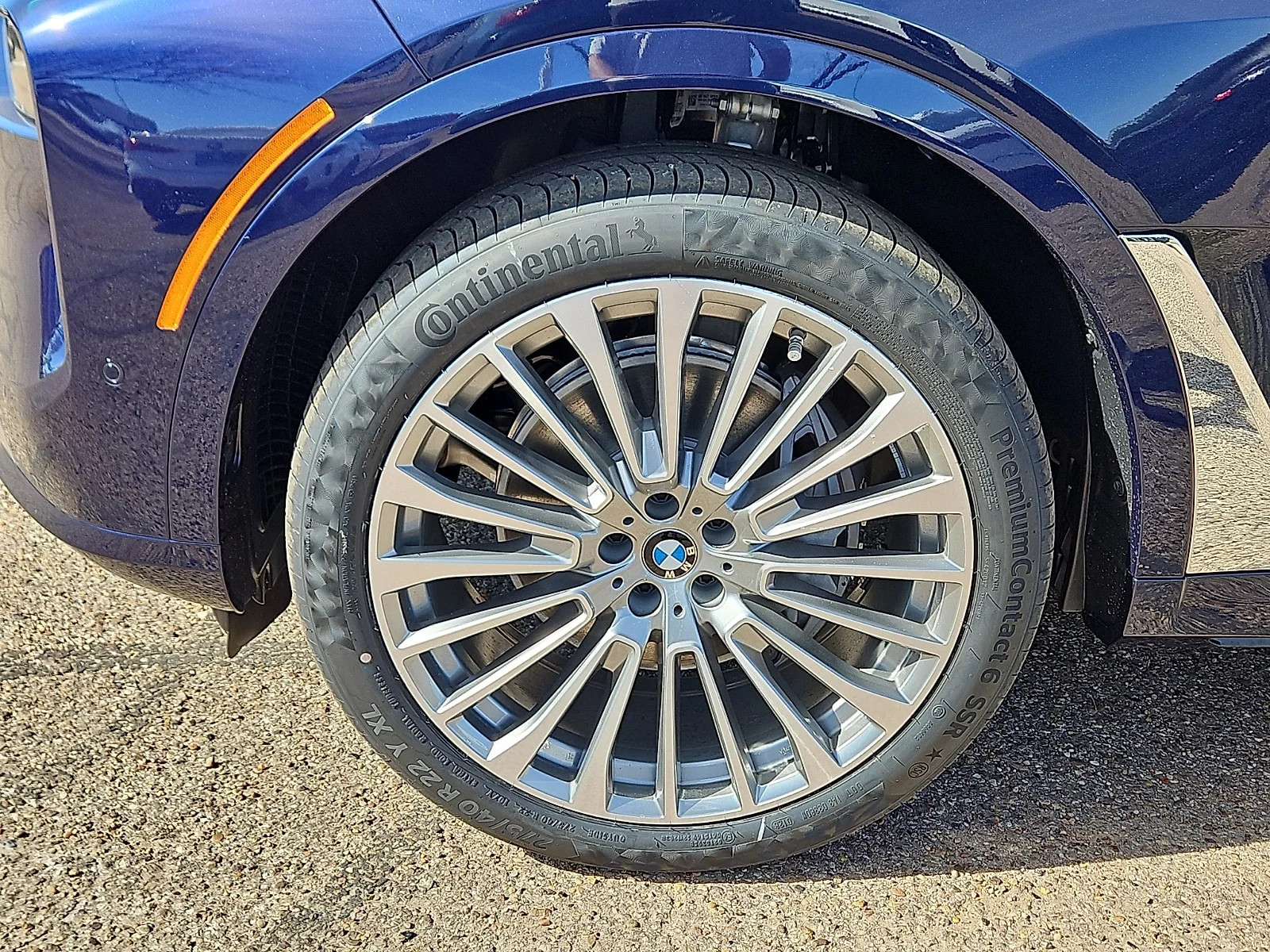 New 2026 Tanzanite Blue BMW xDrive40i All-Wheel Drive Sports Activity Vehicle image 5
