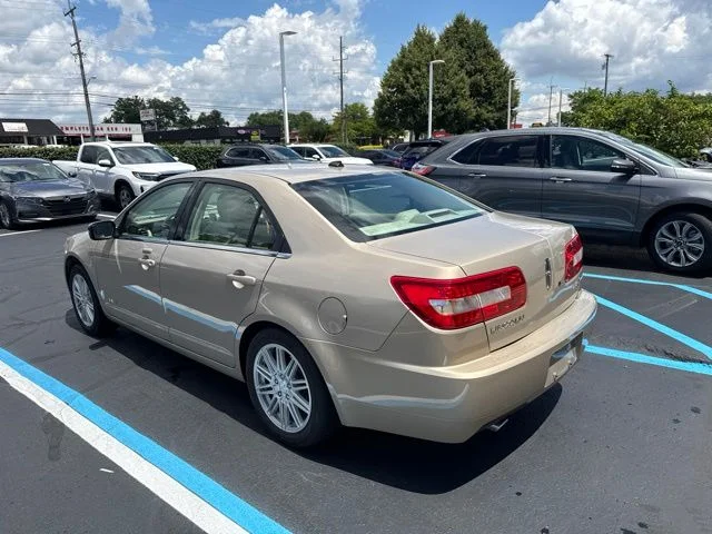 Used 2007 Dune Pearl Clearcoat Metallic Lincoln Base image 19