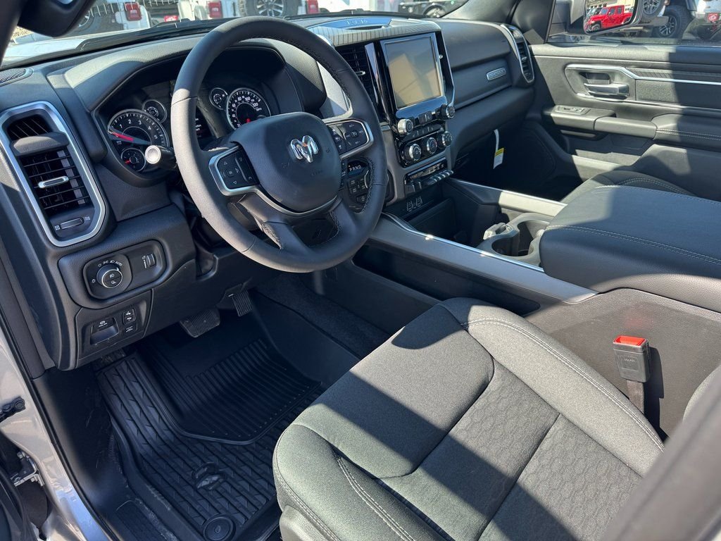 2025 RAM 1500 Big Horn/Lone Star - Photo 34