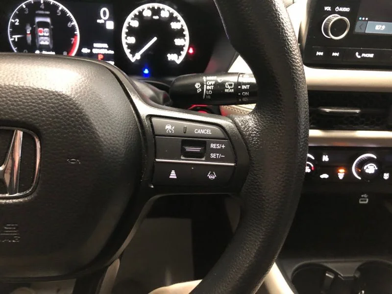 Used 2024  Honda LX image 22