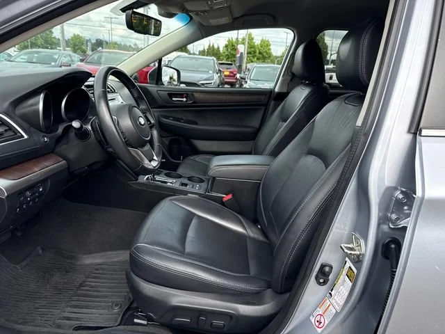 Used 2019 Ice Silver Metallic Subaru Limited image 14