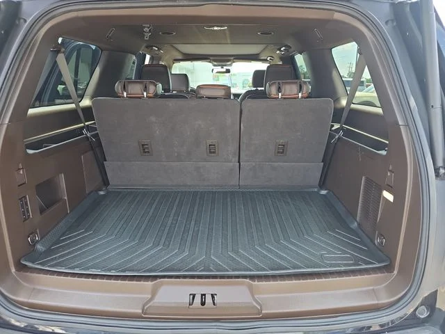 Used 2024 Black Ford King Ranch image 14