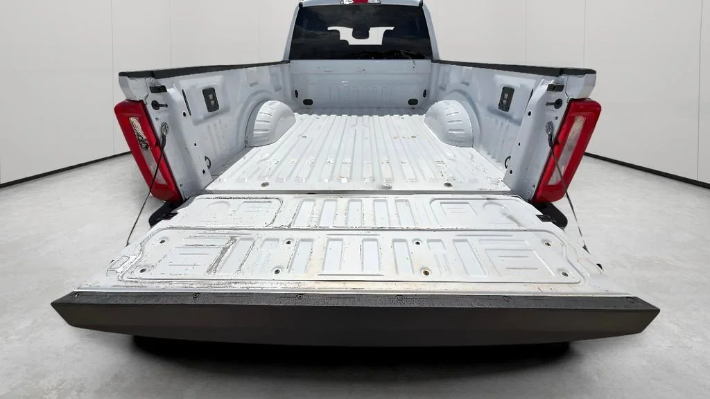 Used 2024 White Ford XLT image 29