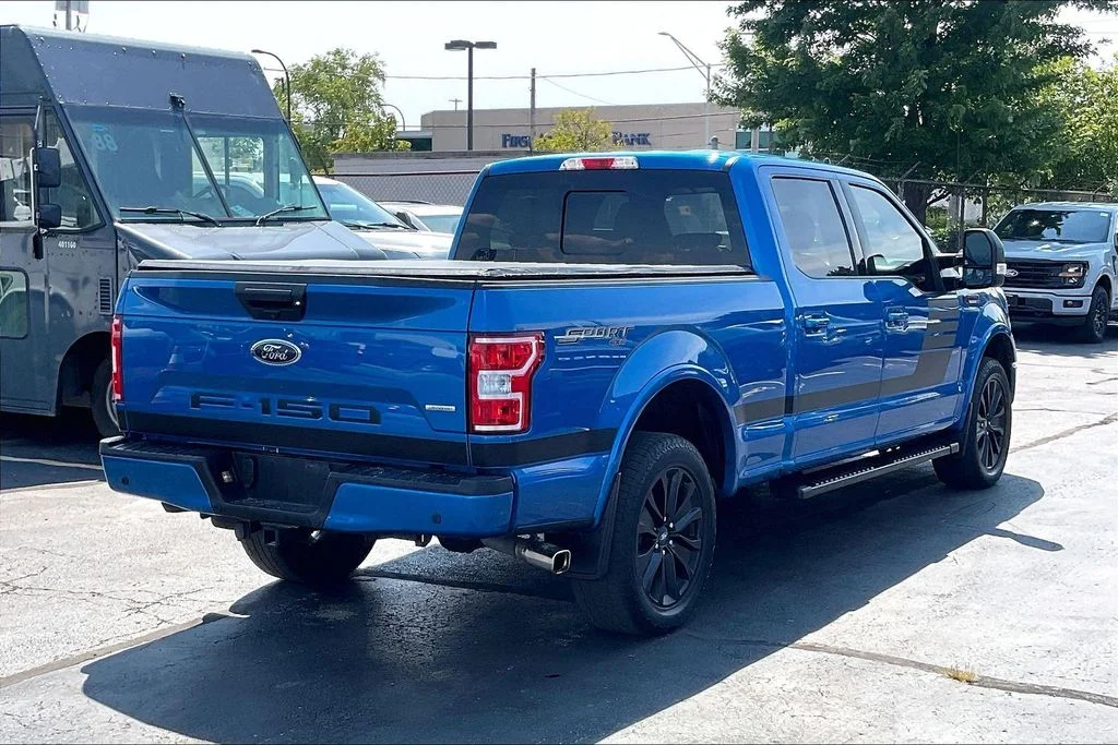 Used 2019  Ford XLT image 12