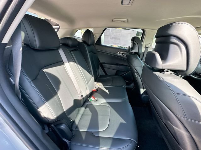 New 2026 Wolf Gray Kia EX image 26