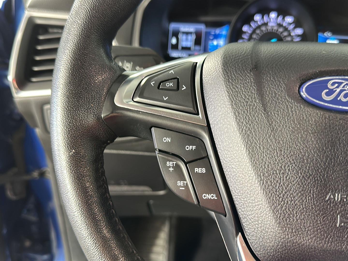 Used 2022 Atlas Blue Ford Titanium image 12