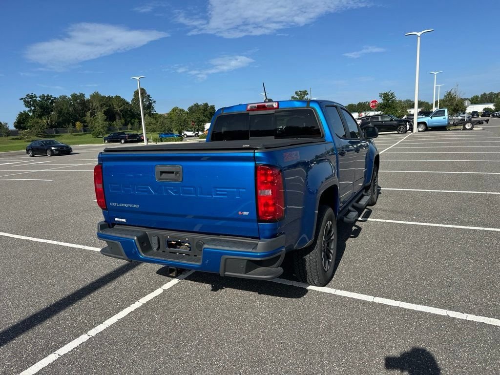 Used 2022 Blue Chevrolet Z71 image 7
