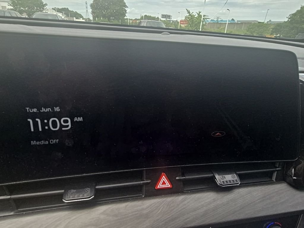 Used 2023 Gray Kia X-Pro image 18