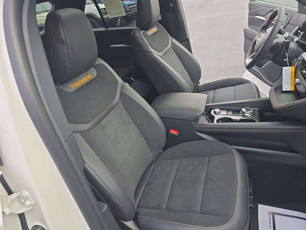 2026 Ford Explorer Tremor - Photo 32
