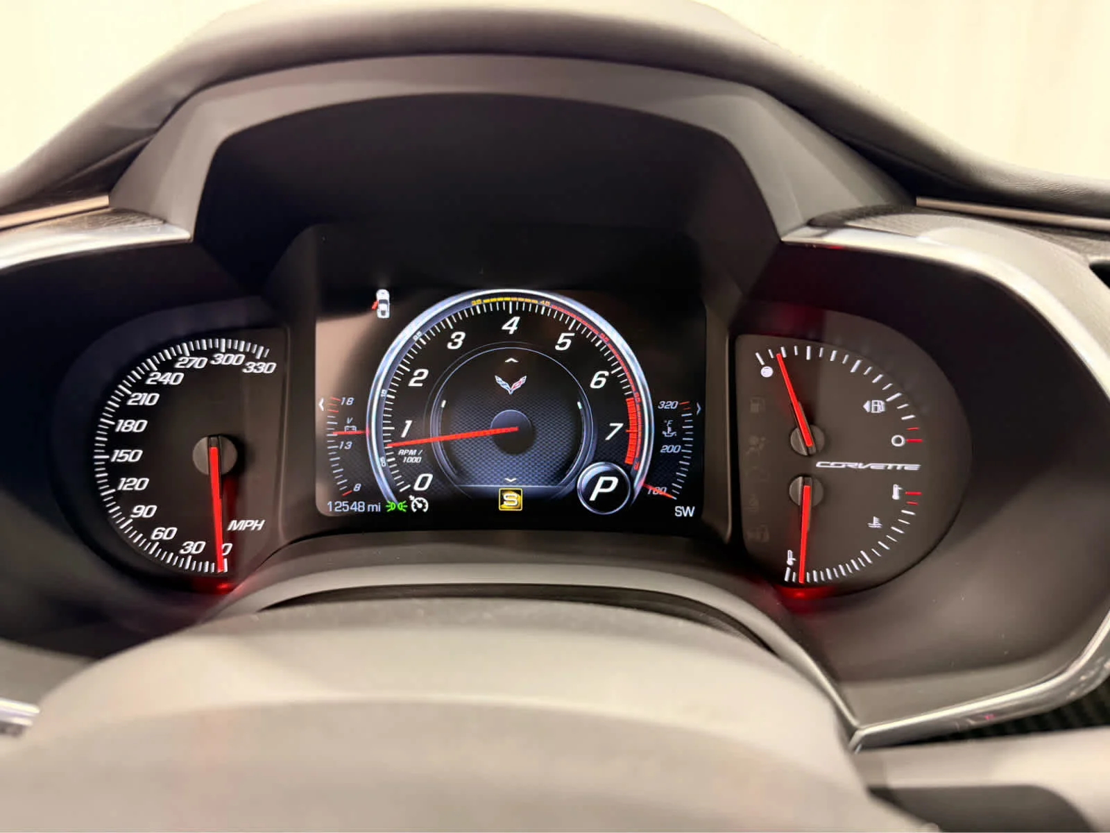 Used 2018 Arctic White Chevrolet Grand Sport 3LT image 21