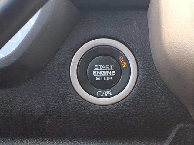 Used 2024  Ram Laramie image 11