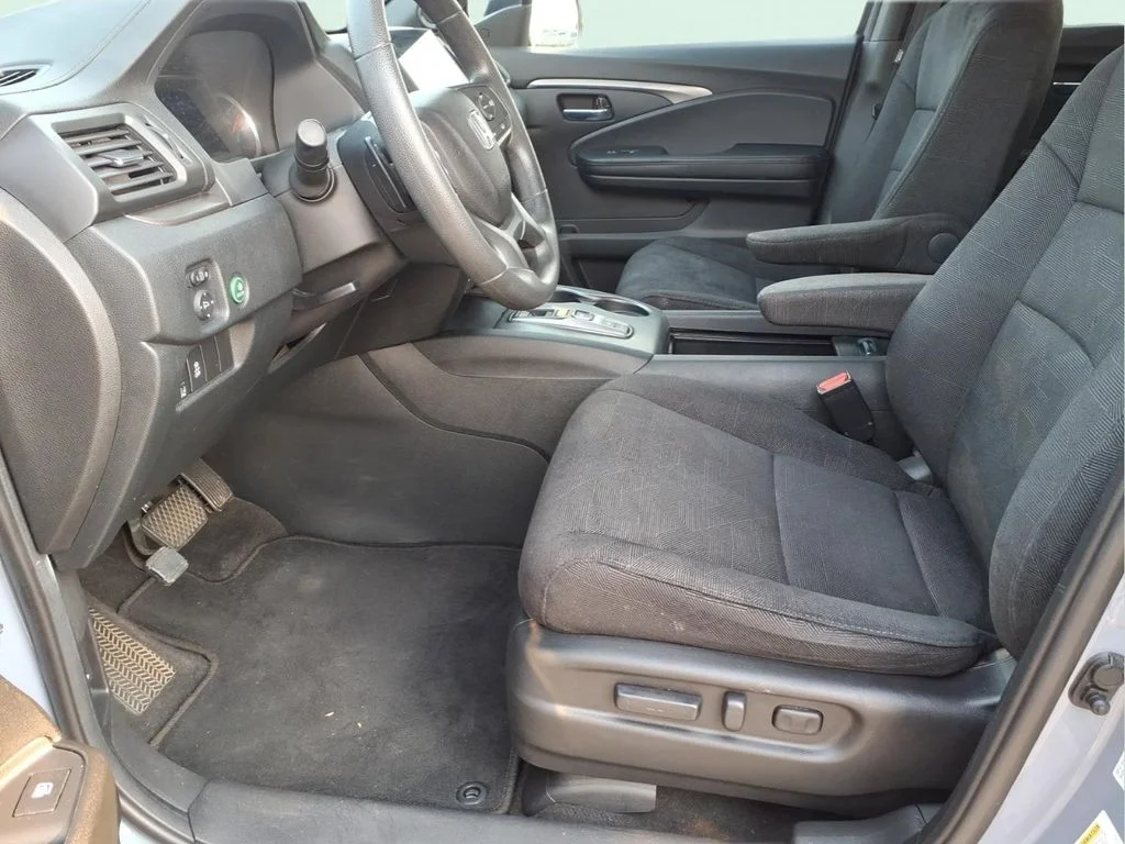 Used 2022 Gray Honda Sport image 19