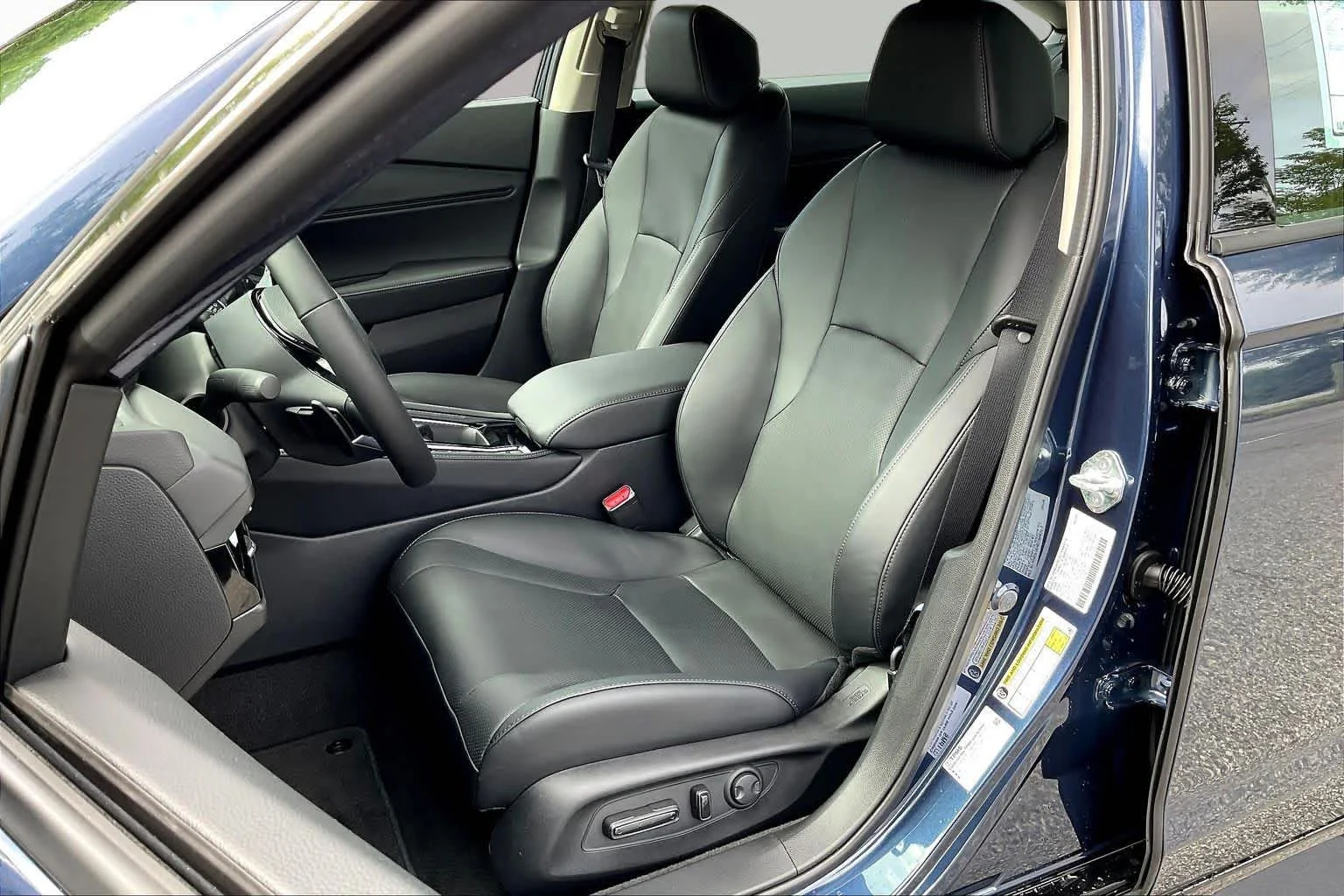 New 2026 Canyon River Blue Metallic Honda Touring image 9