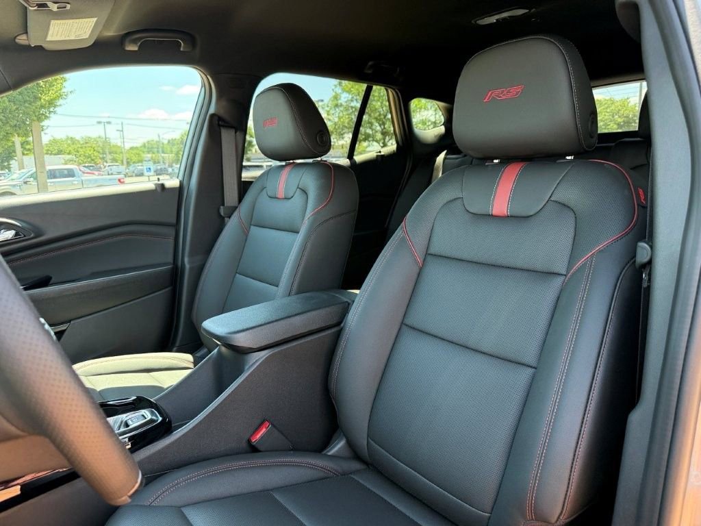 2026 Chevrolet Trax RS - Photo 12