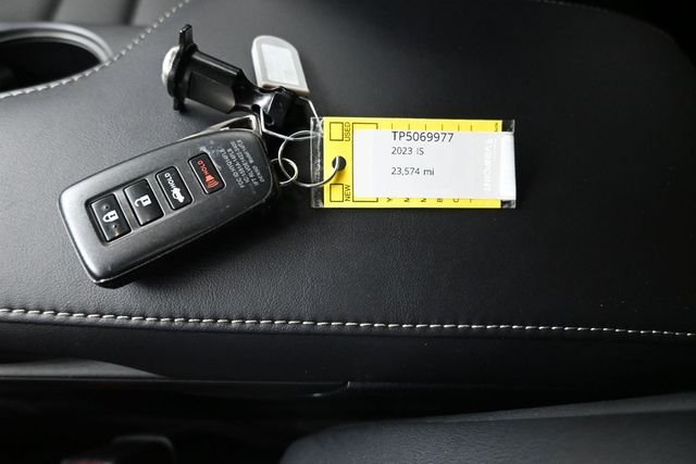 Used 2023 Infrared Lexus 350 F SPORT image 9