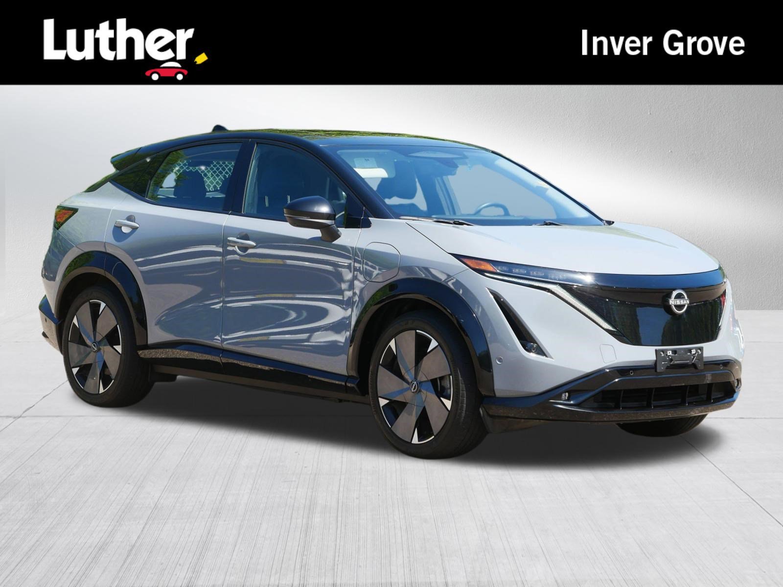 2024 Nissan Ariya Platinum+ AWD's photo