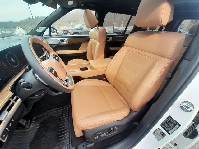 Used 2026 White Hyundai Calligraphy image 44
