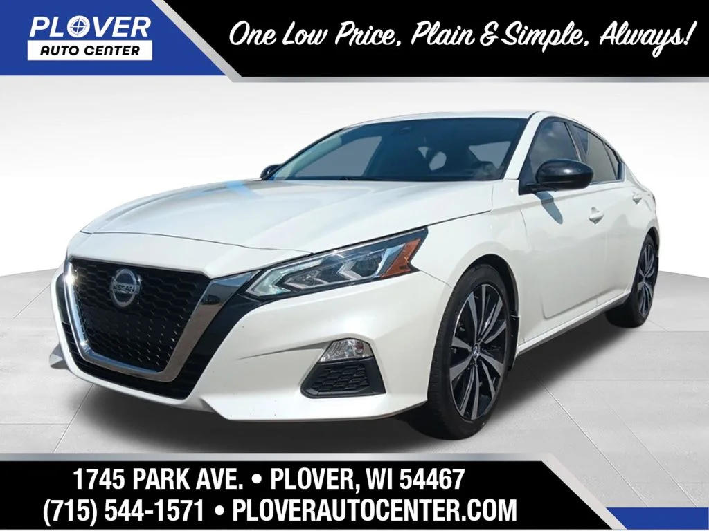 Used 2022 Pearl White Tricoat Nissan 2.5 SR image 1