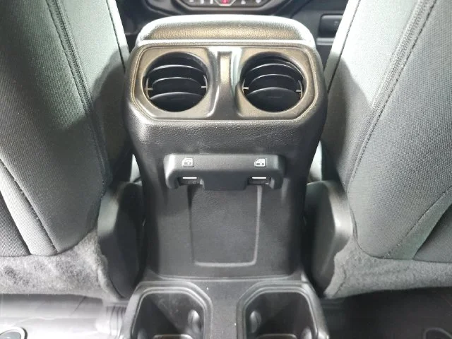 Used 2021 Gray Jeep Unlimited Sport S image 34