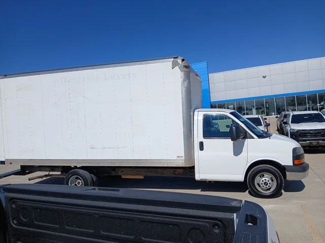Used 2016 White GMC Work Van image 6