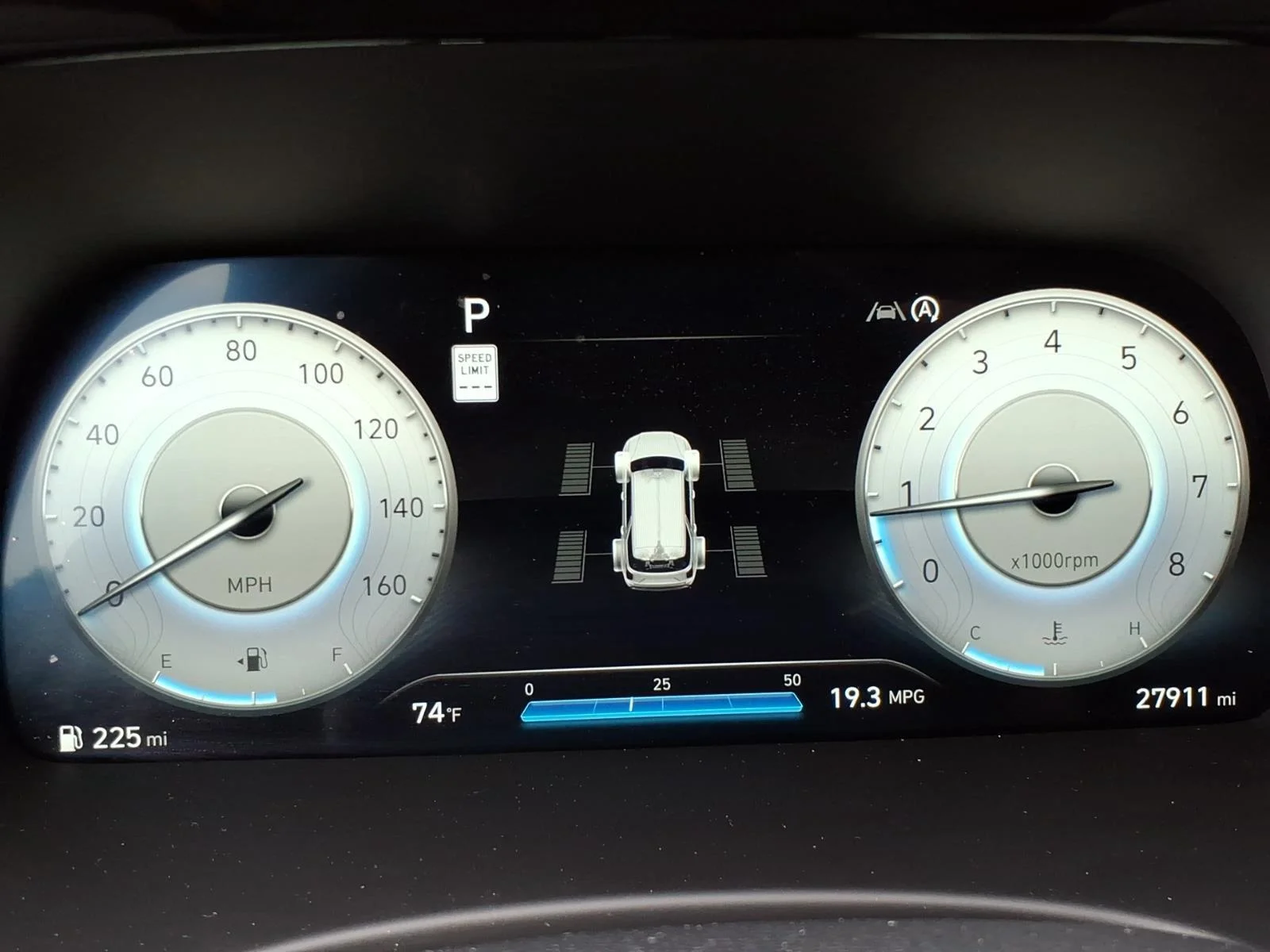 Used 2025 Hyper White Hyundai SEL Premium 7P image 14