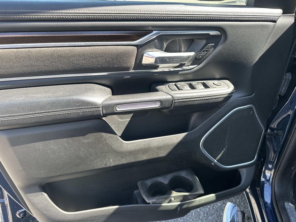 Used 2022 Blue Ram Laramie image 18