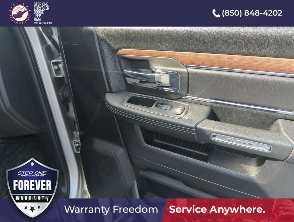 Used 2016 Silver Ram Laramie image 21