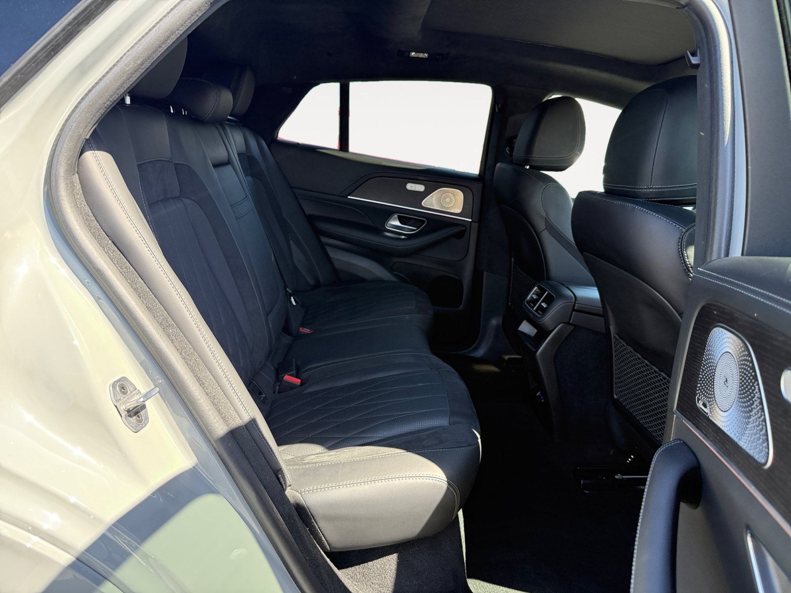 Used 2024 MANUFAKTUR Alpine Gray Mercedes-Benz GLE 53 AMG® image 18