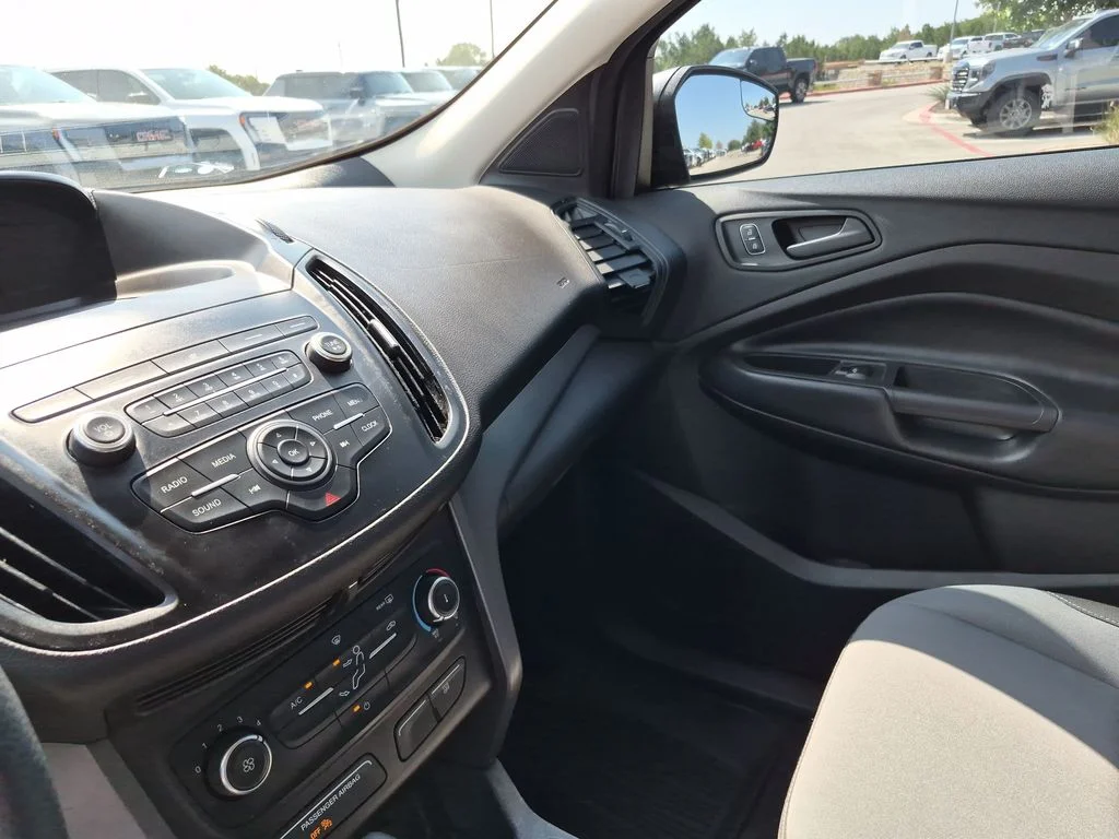 Used 2019 Silver Ford S image 24
