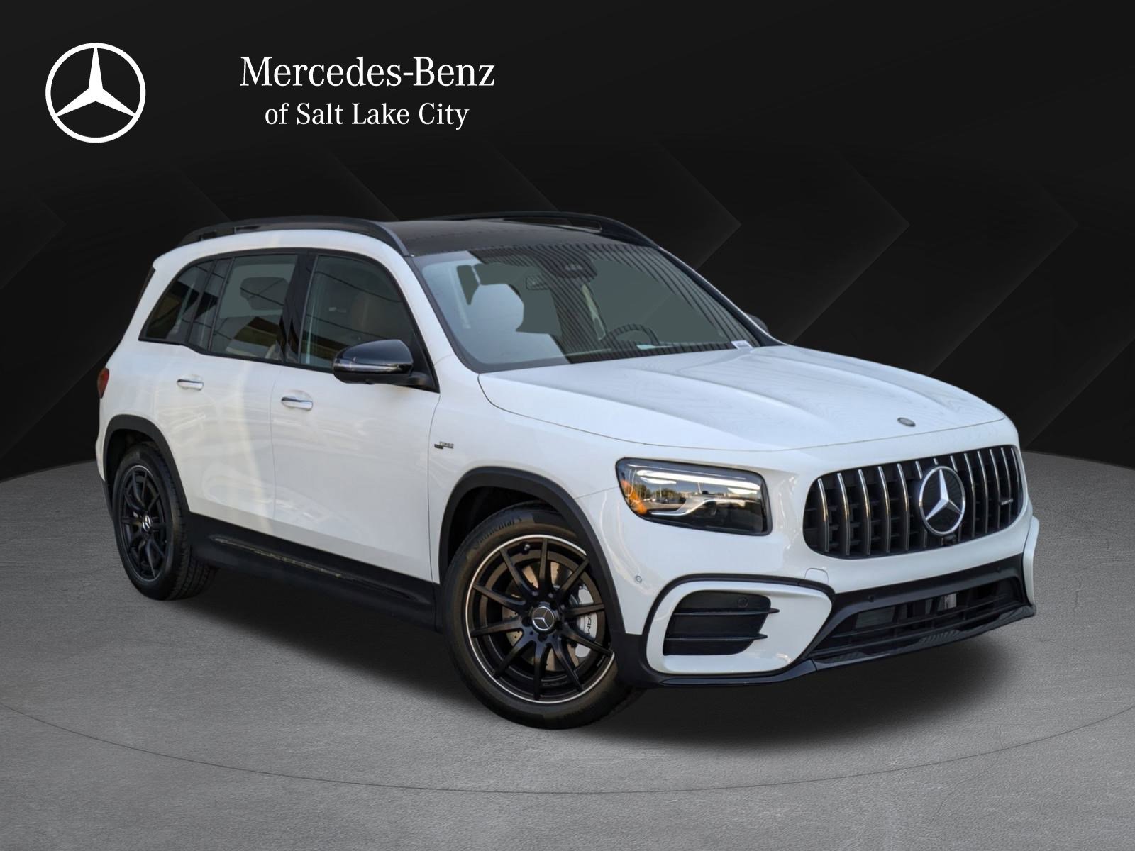2025 Mercedes-Benz GLB GLB 35 AMG 4MATIC's photo