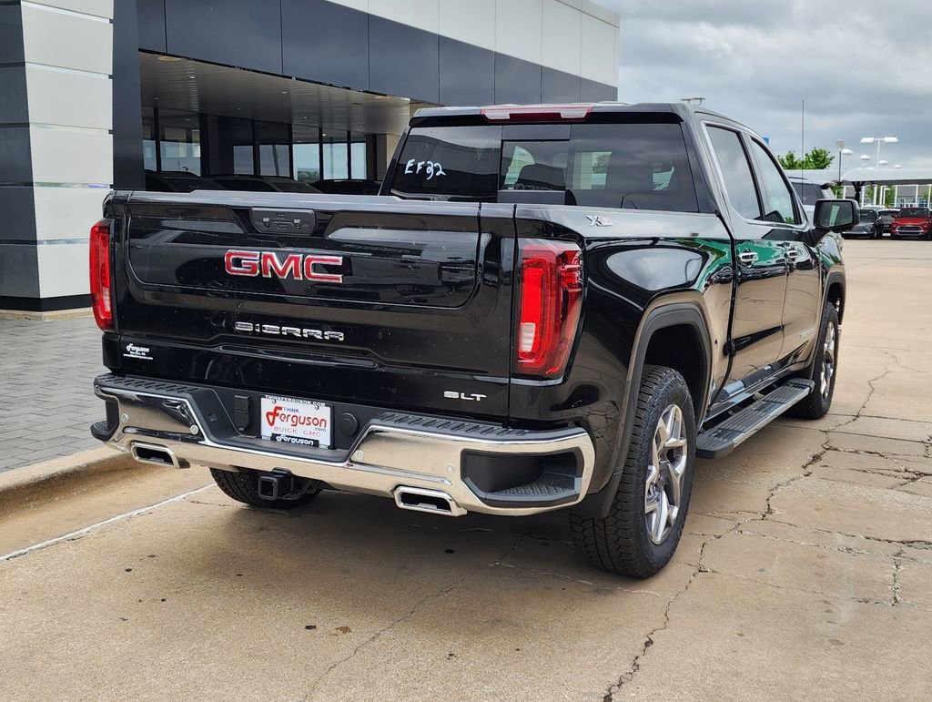 2026 GMC Sierra 1500 SLT - Photo 4
