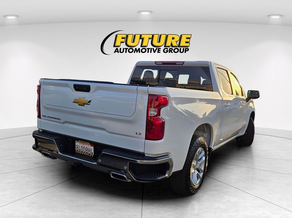 Used 2026 White Chevrolet LT image 4
