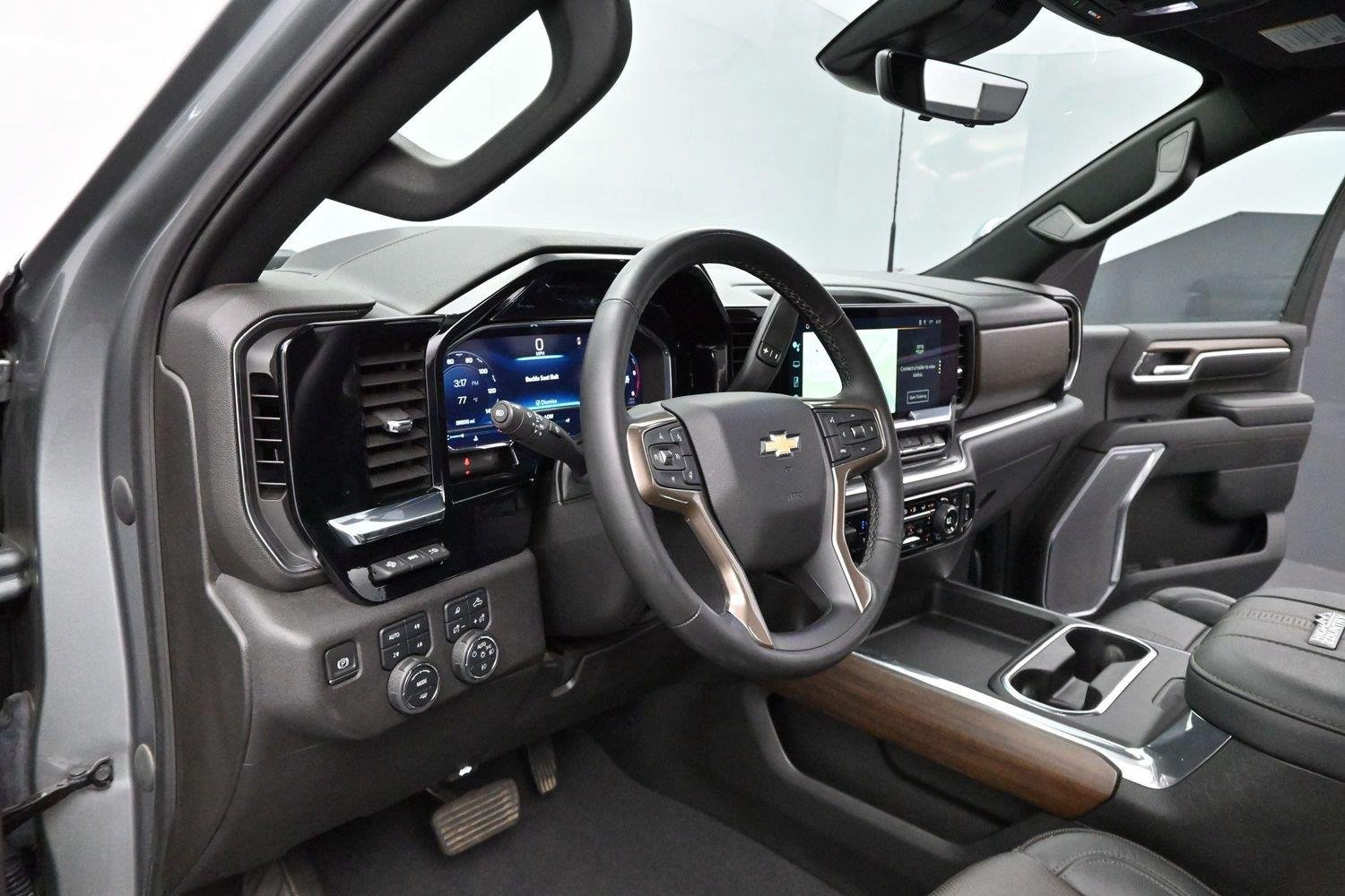 Used 2024 Sterling Gray Metallic Chevrolet High Country image 13