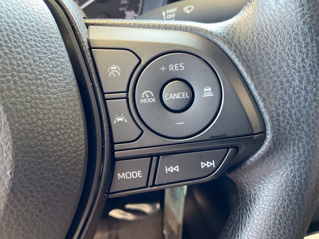 Certified Used 2025  Toyota LE image 13