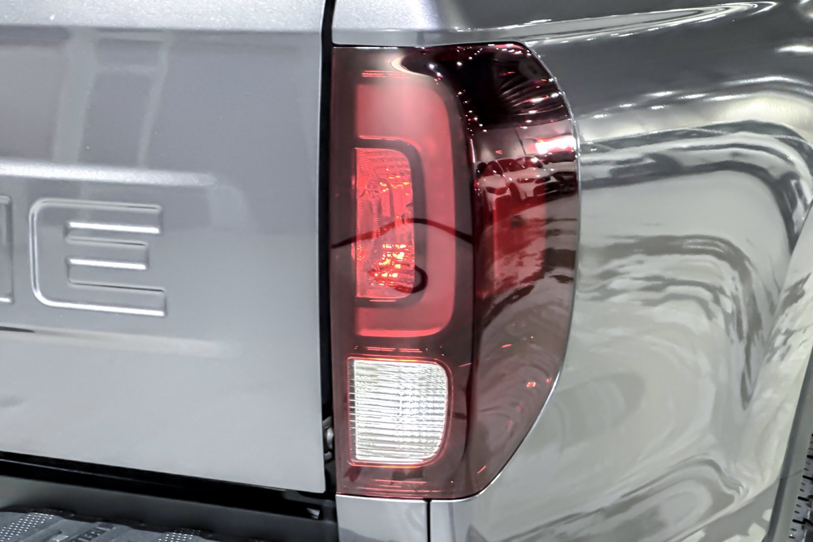 New 2026 Modern Steel Metallic Honda RTL image 17