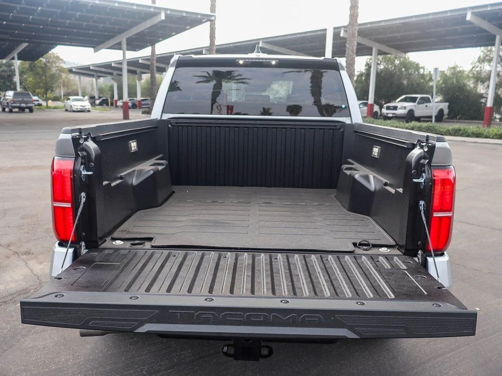 2026 Toyota Tacoma SR5 - Photo 26