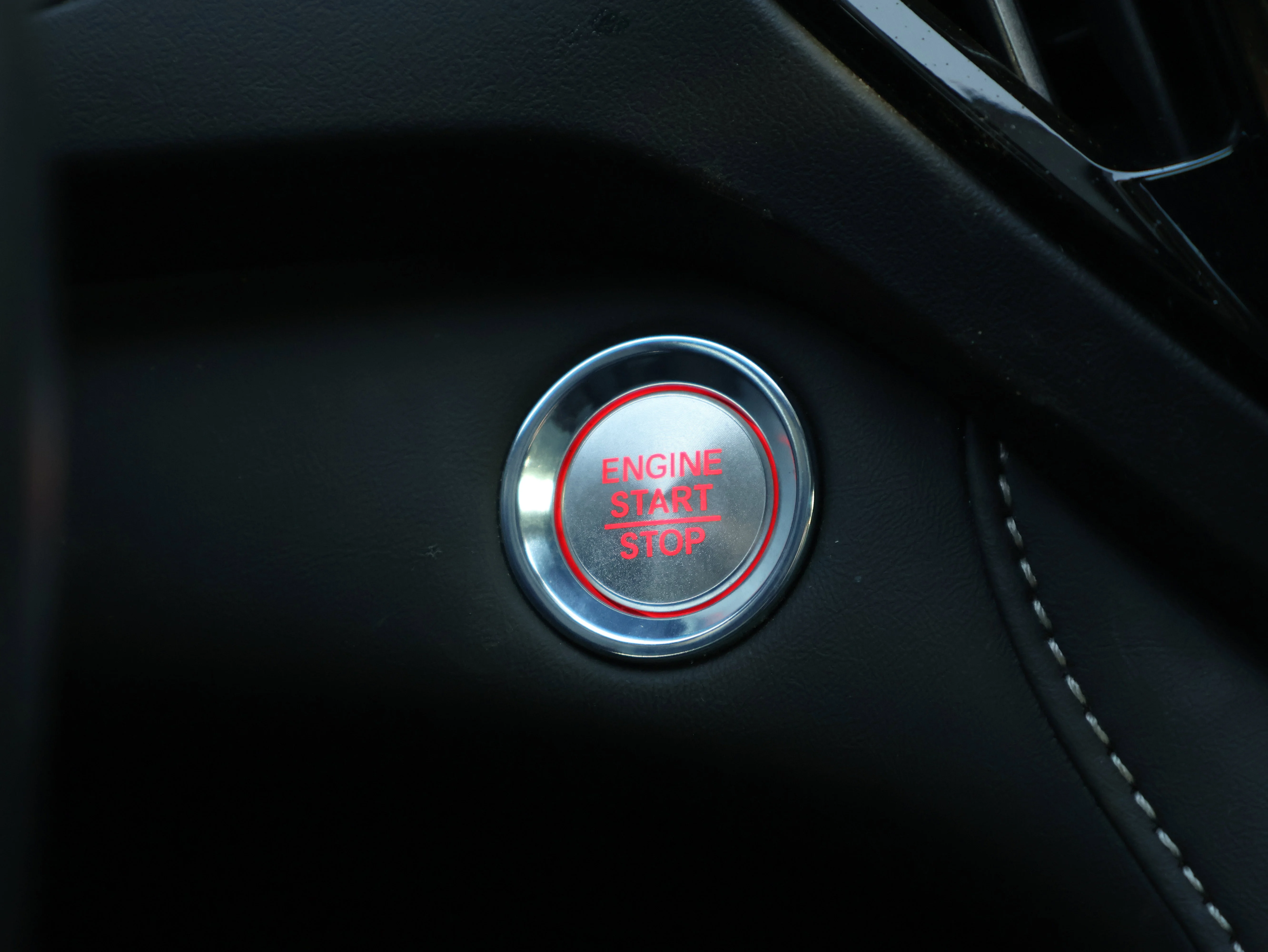 Used 2024 Liquid Carbon Metallic Acura w/Technology Package image 29