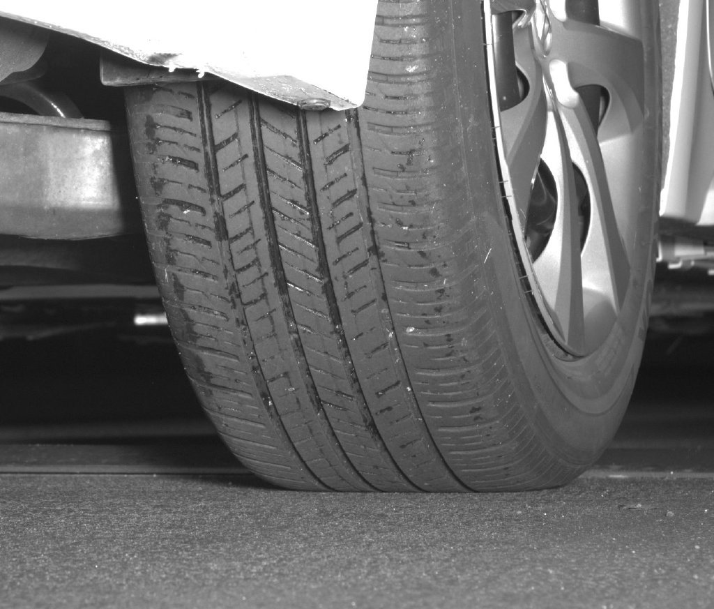 Certified Used 2021 White Toyota LE image 28