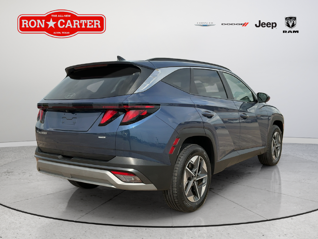 Used 2025 Blue Hyundai SEL image 6