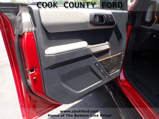 Used 2023 Hot Pepper Red Metallic Tinted Clearcoat Ford Badlands image 14