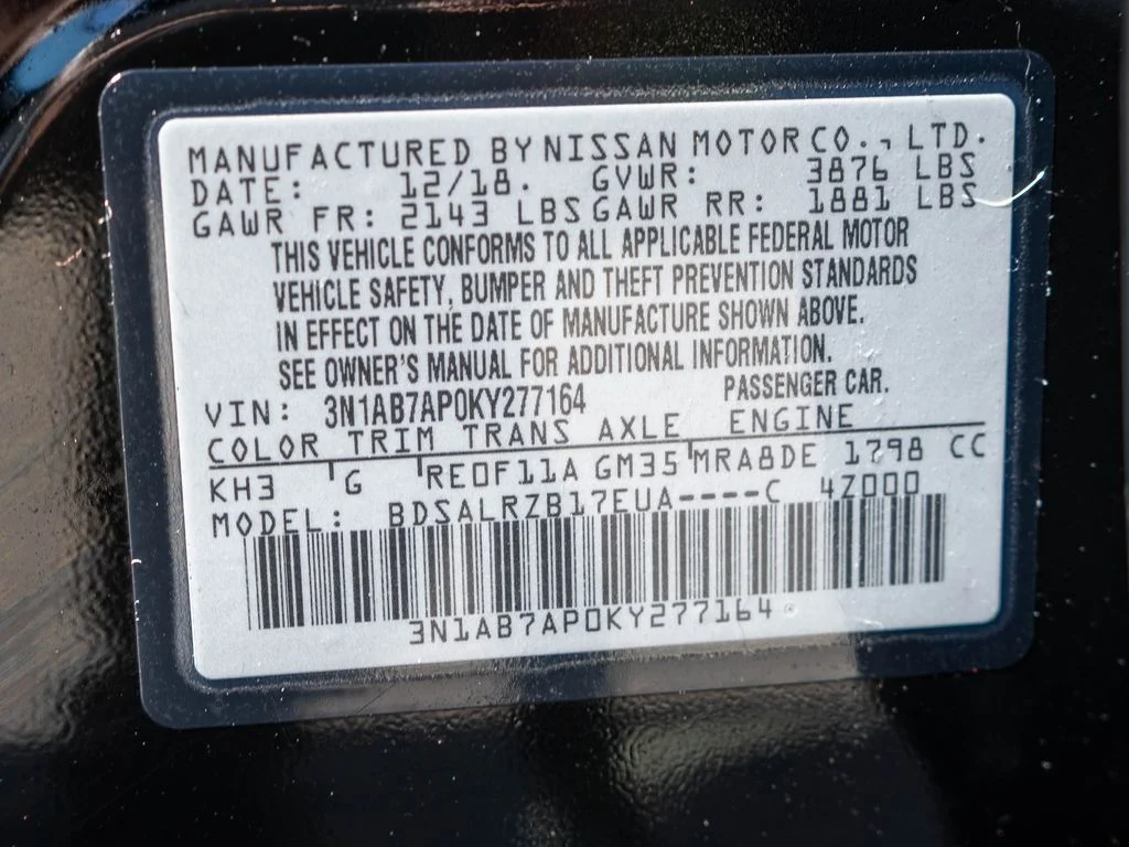 Used 2019 Black Nissan SR image 36